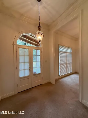 $300,000 | 28 Fairway Drive, Natchez, MS 39120