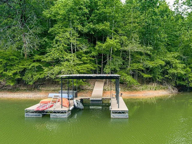 $799,000 | 6157 Grant Ford Road, Gainesville, GA 30506