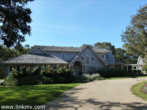 8 Jane's Cove Road Edgartown, MA 02539 - Photo 1 of 30 http://d1qzqeyxiitrap.cloudfront.net/photos/22145/600/8ec2f701.jpg