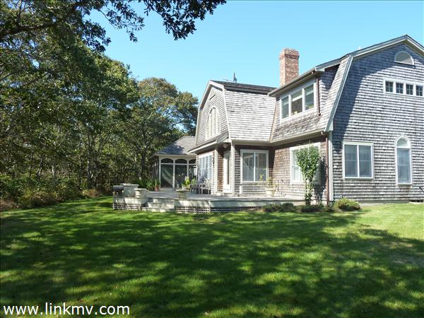 8 Jane's Cove Road Edgartown, MA 02539 - Photo 3 of 30 http://d1qzqeyxiitrap.cloudfront.net/photos/22145/600/6e08cb6c.jpg