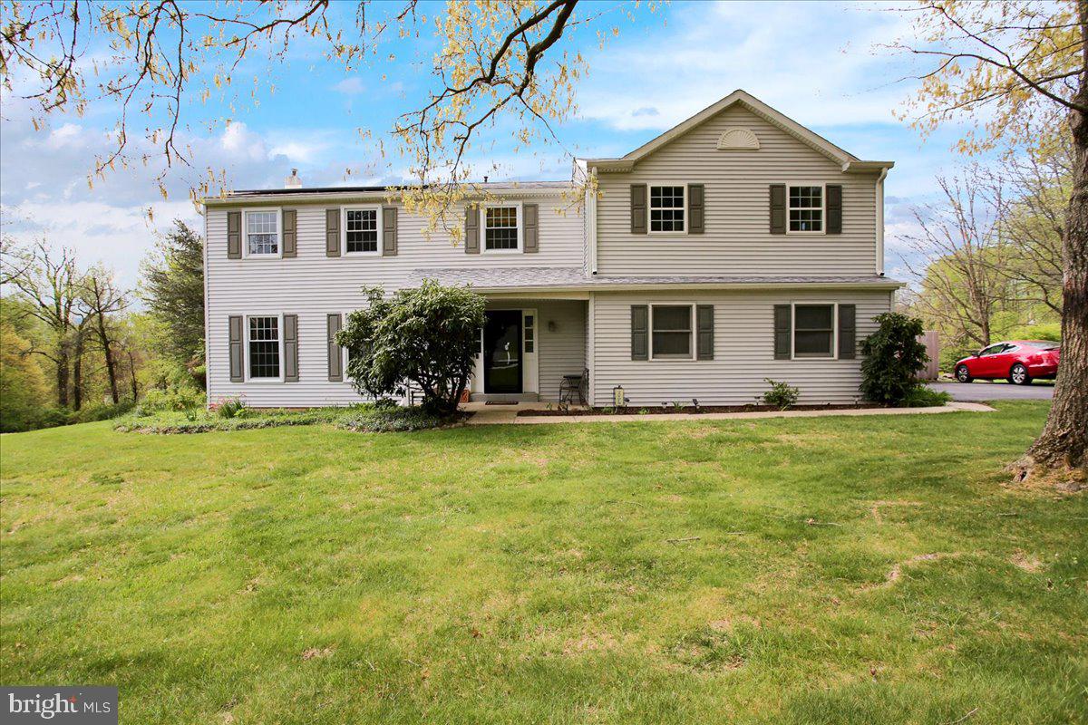 1 Rabbit Run Lane Glenmoore, PA 19343 - Photo 1 of 58