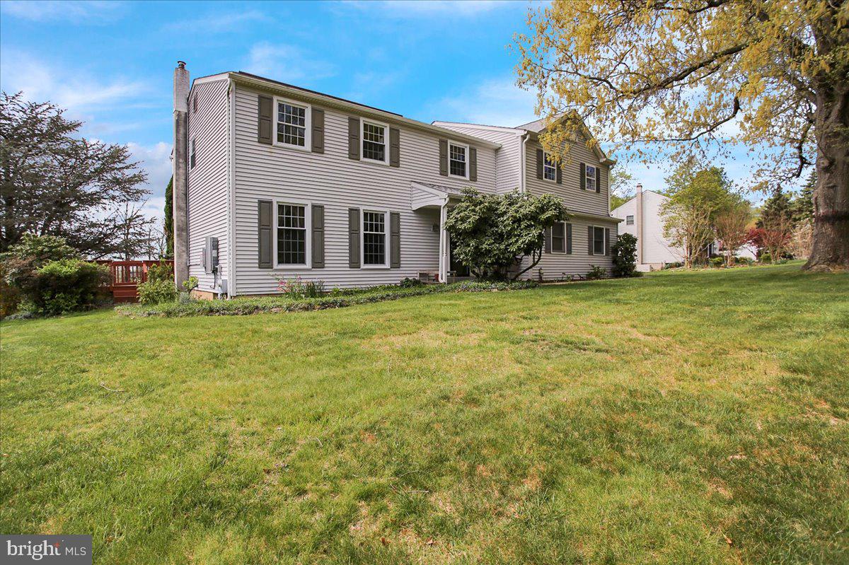 1 Rabbit Run Lane Glenmoore, PA 19343 - Photo 4 of 58