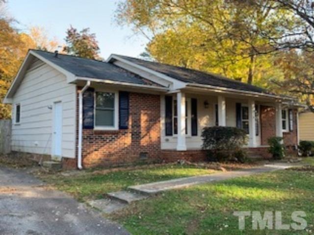 6016 Windham Drive Raleigh, NC 27609 - Photo 3 of 28 Gallery Image 3