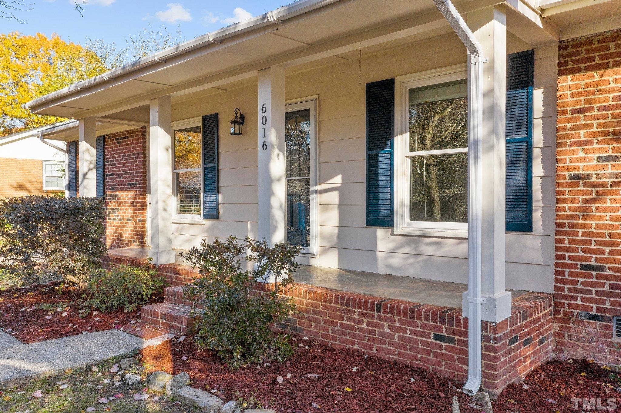 6016 Windham Drive Raleigh, NC 27609 - Photo 4 of 28 Gallery Image 4