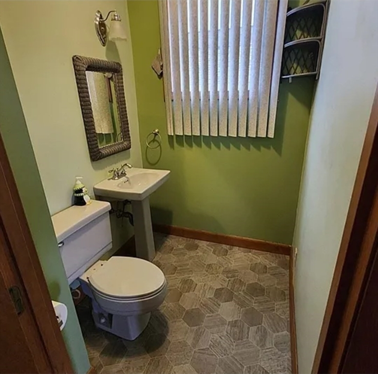 76 Church Street, Unit 1 Fall River, MA 02724 - Photo 4 of 5