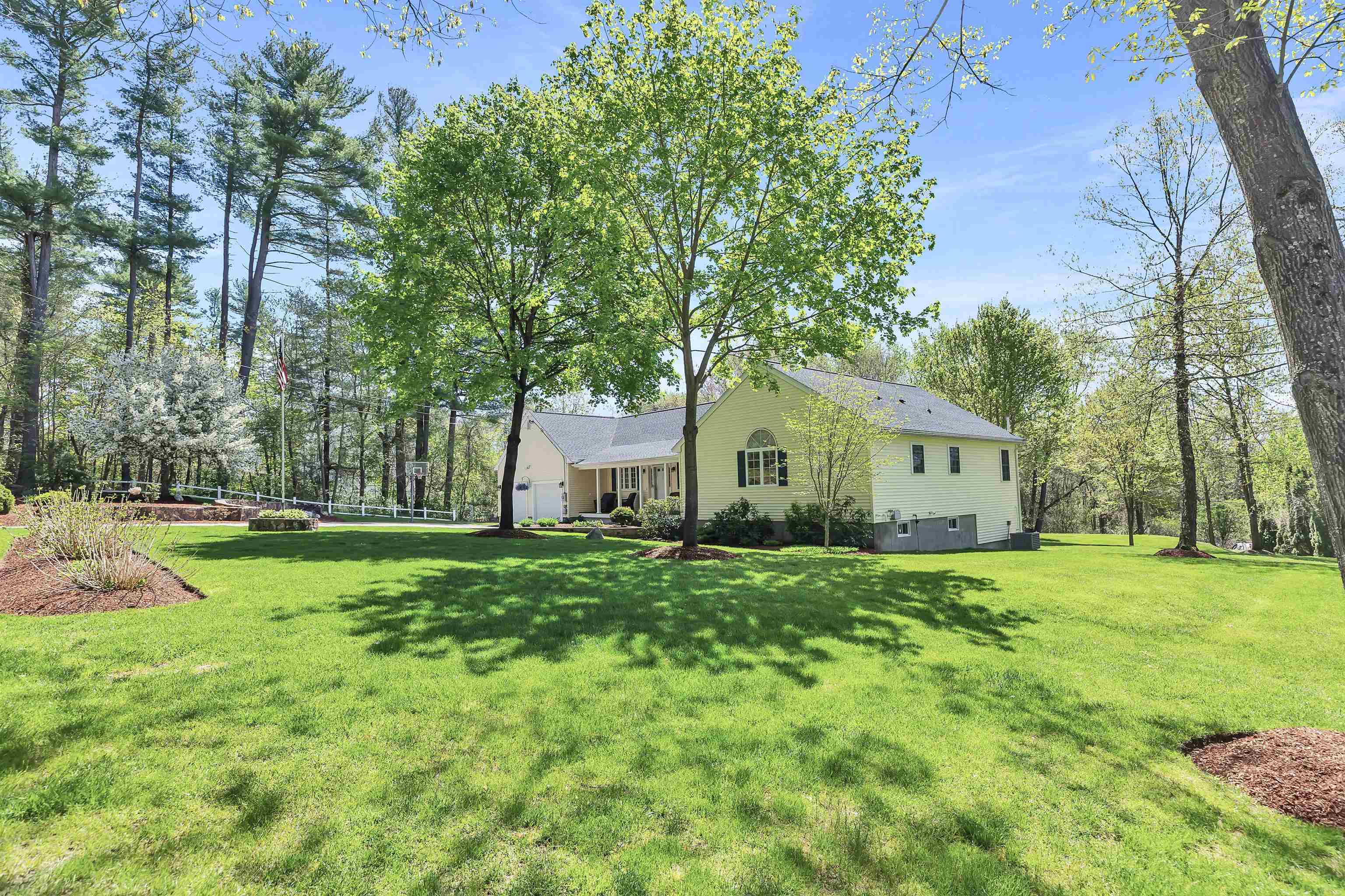 4 Barker Road Windham, NH 03087 - Photo 2 of 40