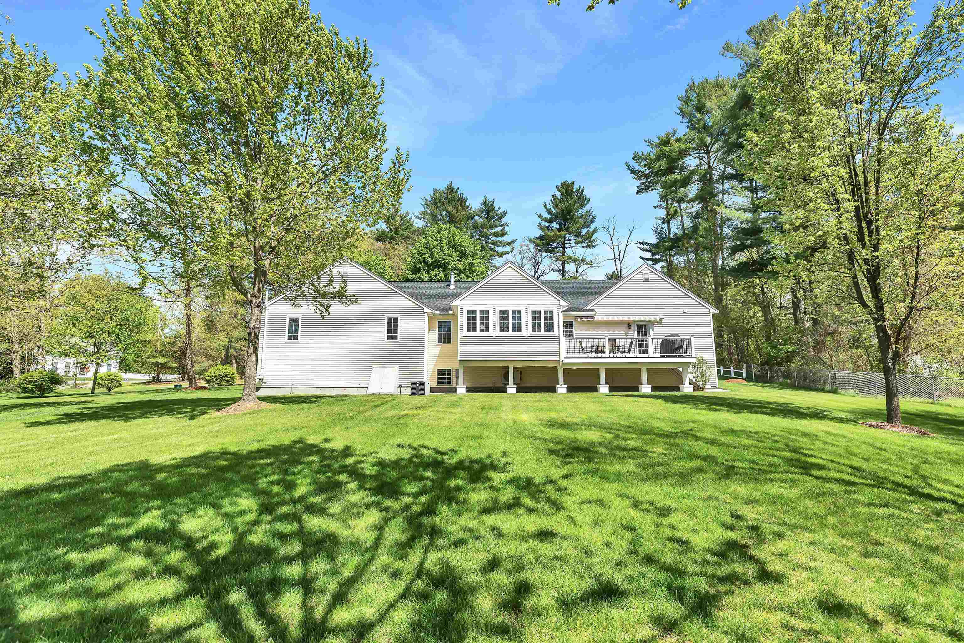 4 Barker Road Windham, NH 03087 - Photo 30 of 40