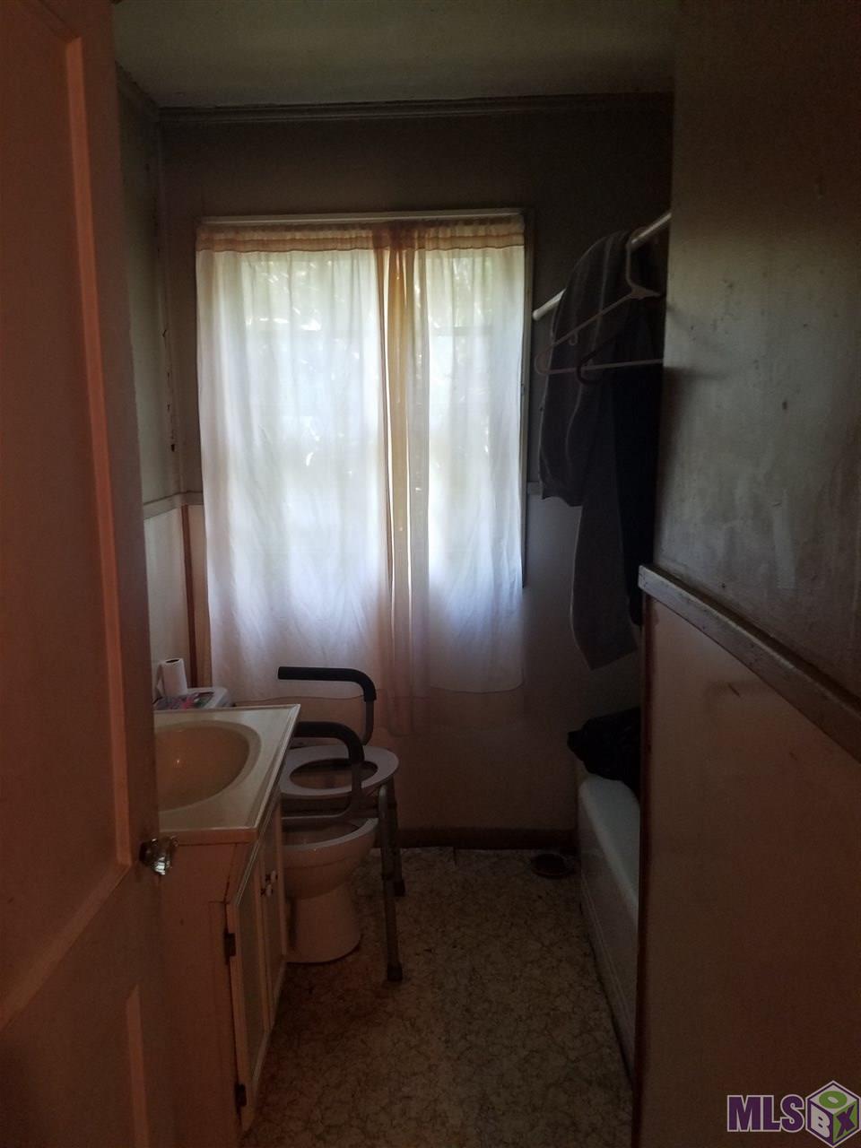 2823 Fuqua Street Baton Rouge, LA 70802 - Photo 5 of 5 Gallery Image 5