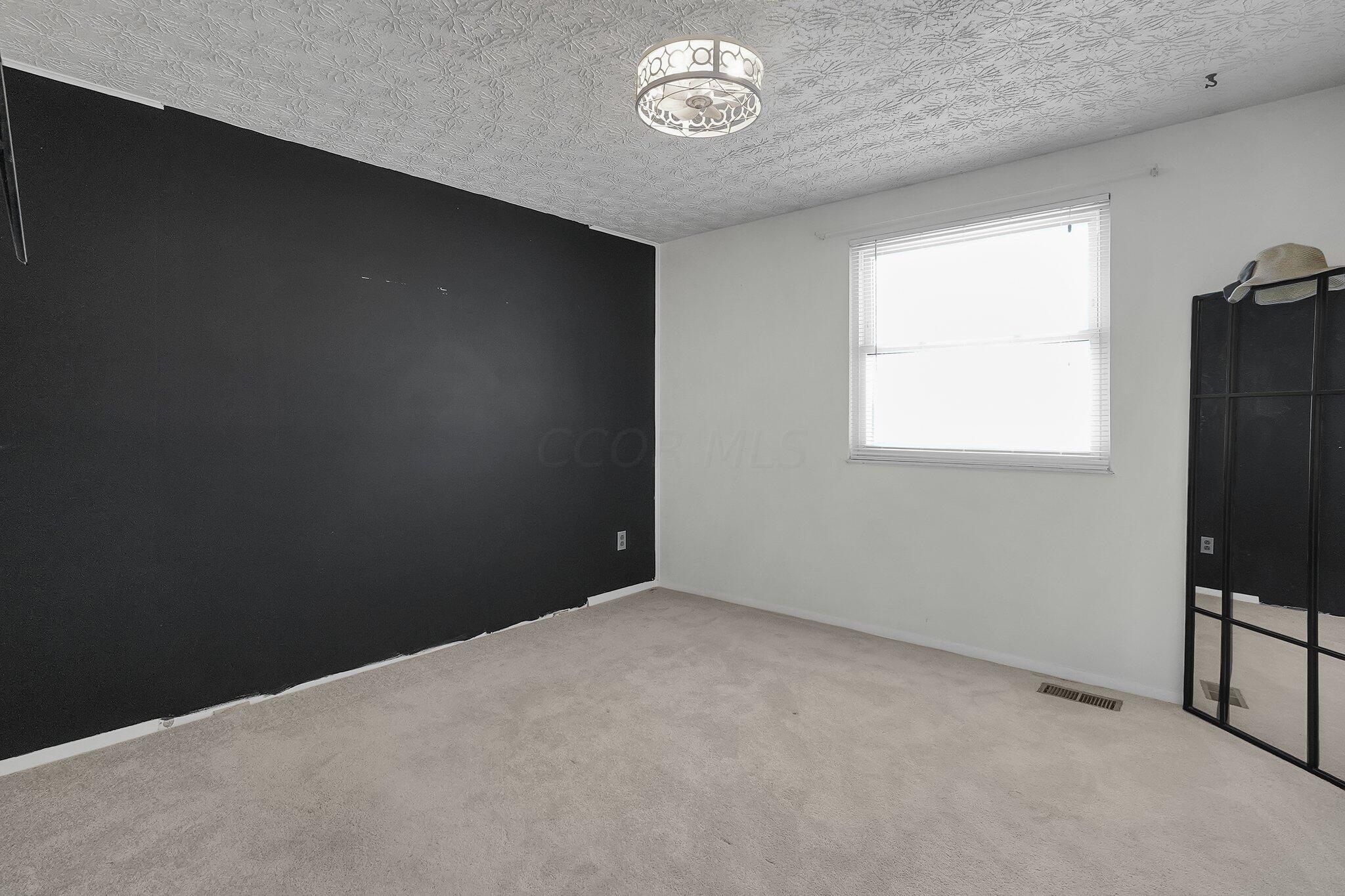 1070 Lockville Road Pickerington, OH 43147 - Photo 13 of 29 11-web-or-mls-1070-lockville-rd
