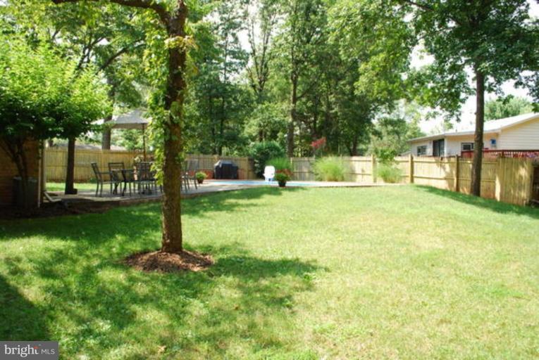10094 Botsford Road Manassas, VA 20109 - Photo 20 of 21 Fenced Rear Yard