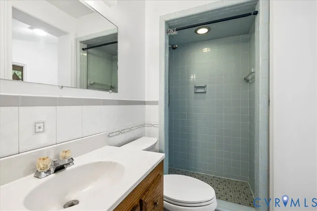 $379,000 | 1304 Wellington Road, Colonial Heights, VA 23834