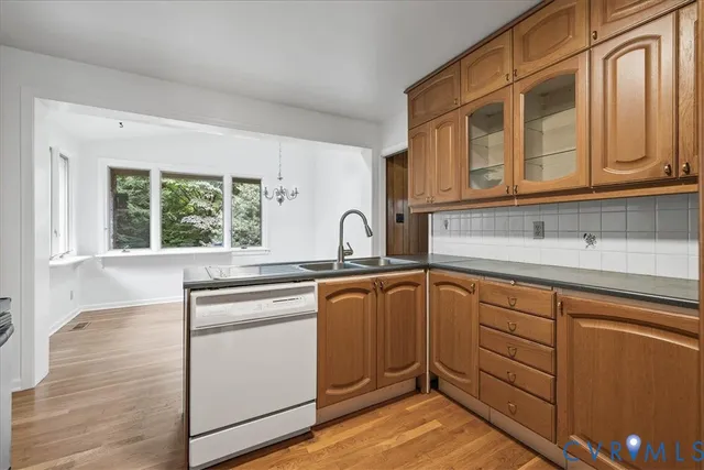 $379,000 | 1304 Wellington Road, Colonial Heights, VA 23834