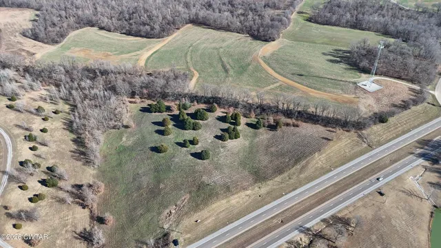 a view of a outdoor space