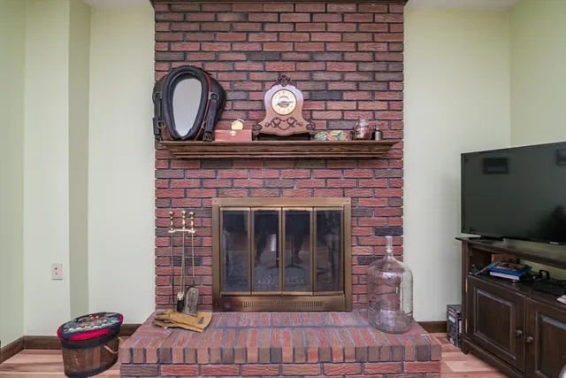 $400,000 | 4 Liquori Drive, Feeding Hills, MA 01030