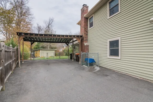 $400,000 | 4 Liquori Drive, Feeding Hills, MA 01030