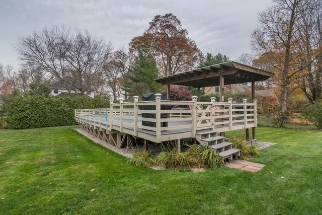 $400,000 | 4 Liquori Drive, Feeding Hills, MA 01030