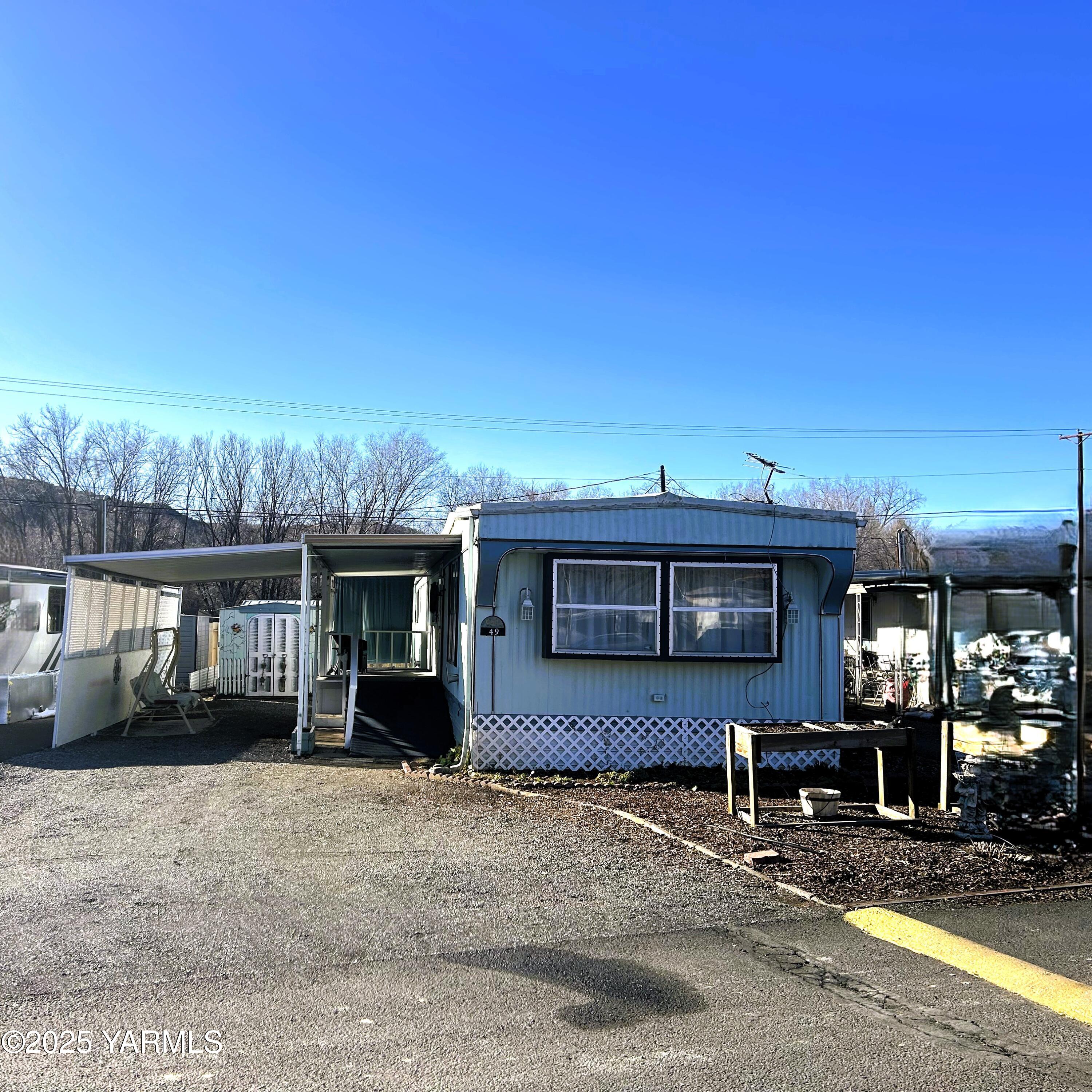 451 Pence Road, Unit 49 Yakima, WA 98908 - Photo 2 of 16