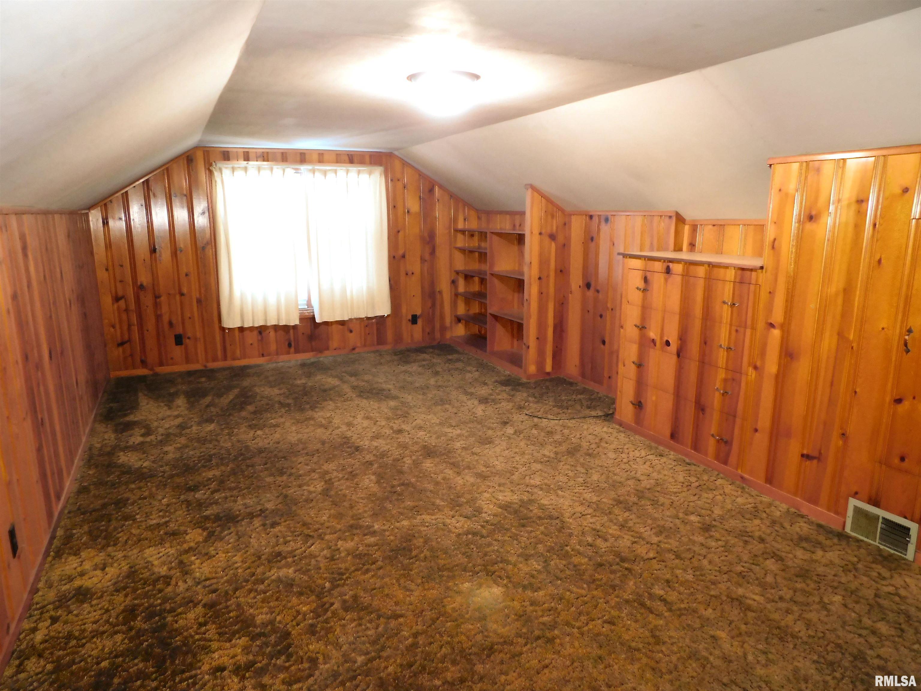 2068 North 20th Street Springfield, IL 62702 - Photo 11 of 22