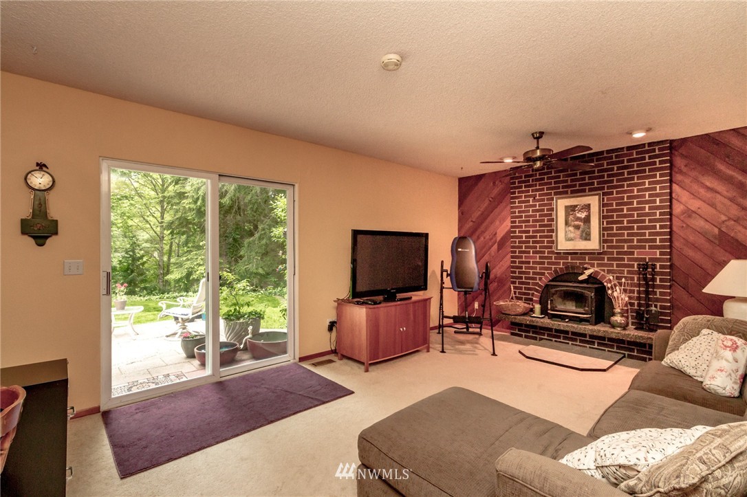 19707 43rd Avenue Southeast Bothell, WA 98012 - Photo 12 of 20 Gallery Image 12