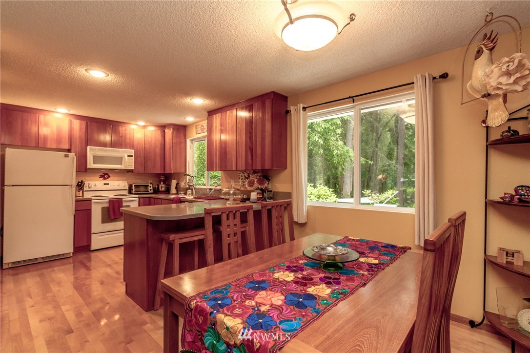 19707 43rd Avenue Southeast Bothell, WA 98012 - Photo 13 of 20 Gallery Image 13