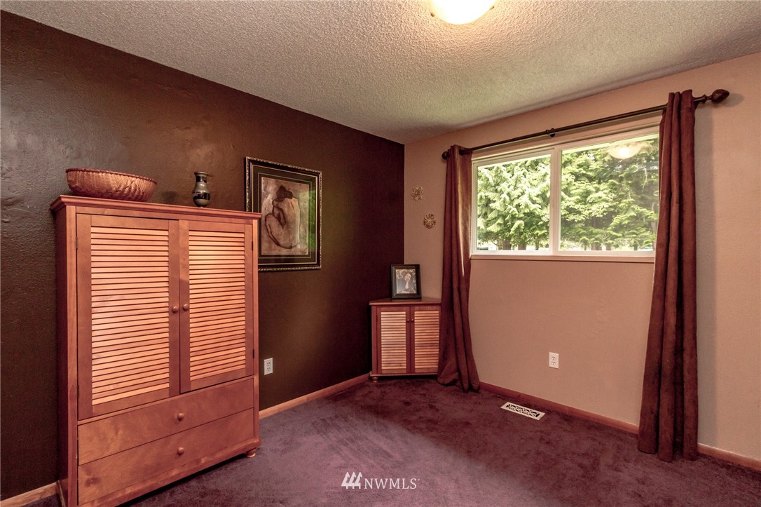 19707 43rd Avenue Southeast Bothell, WA 98012 - Photo 16 of 20 Gallery Image 16