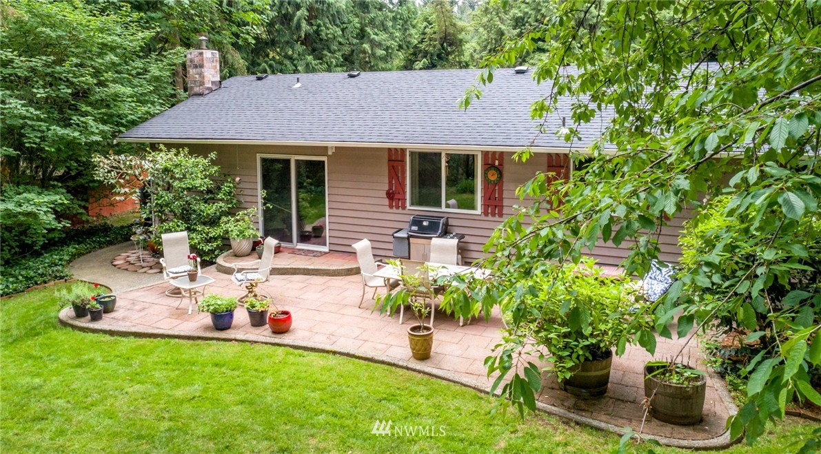 19707 43rd Avenue Southeast Bothell, WA 98012 - Photo 3 of 20 Gallery Image 3