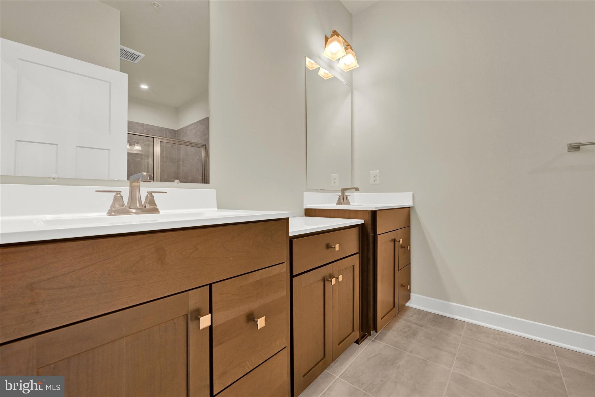 7907 Olive Branch Way Laurel, MD 20723 - Photo 23 of 28 Master bathroom