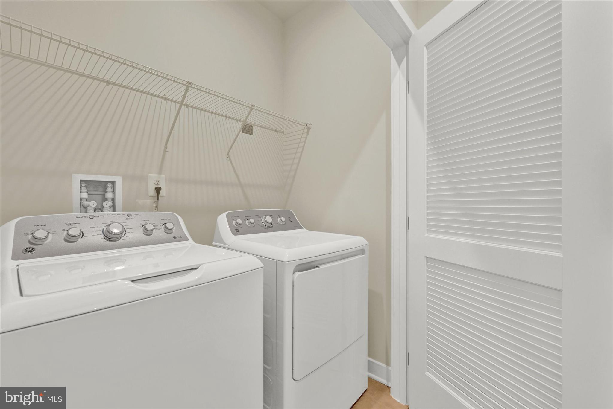 7907 Olive Branch Way Laurel, MD 20723 - Photo 25 of 28 3rd level washer & dryer