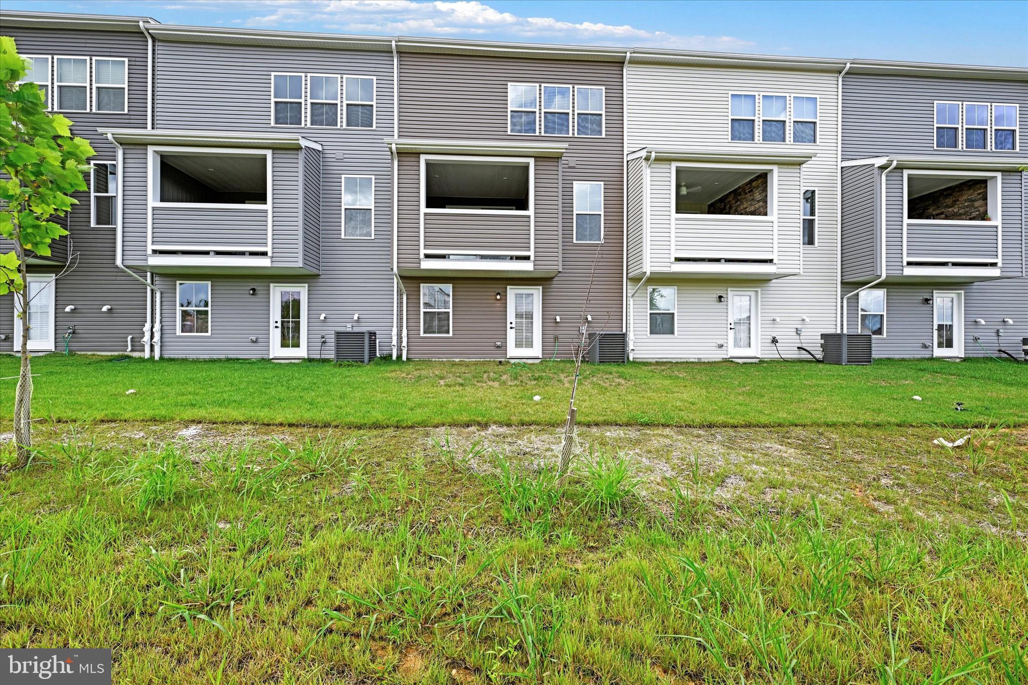 7907 Olive Branch Way Laurel, MD 20723 - Photo 28 of 28 Rear View