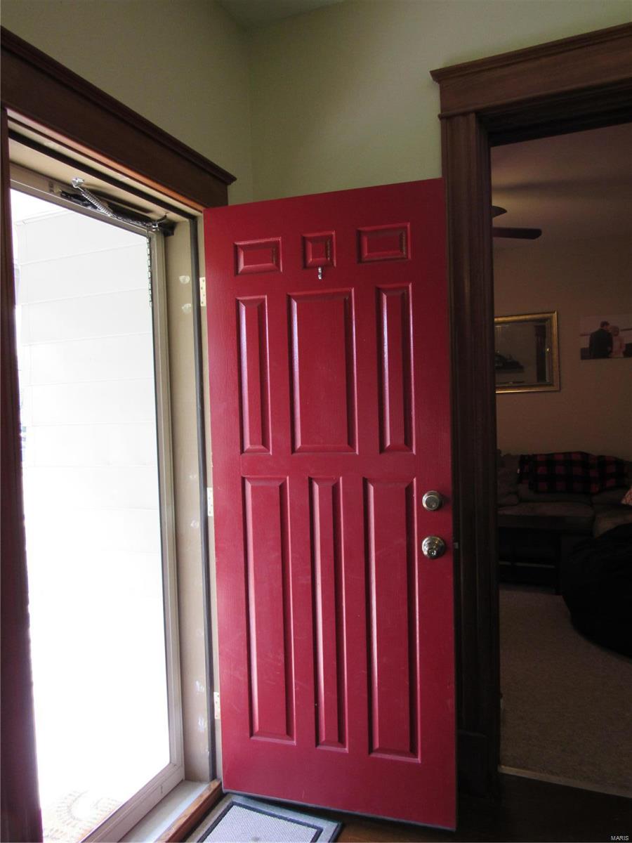 1813 State Street Alton, IL 62002 - Photo 4 of 26