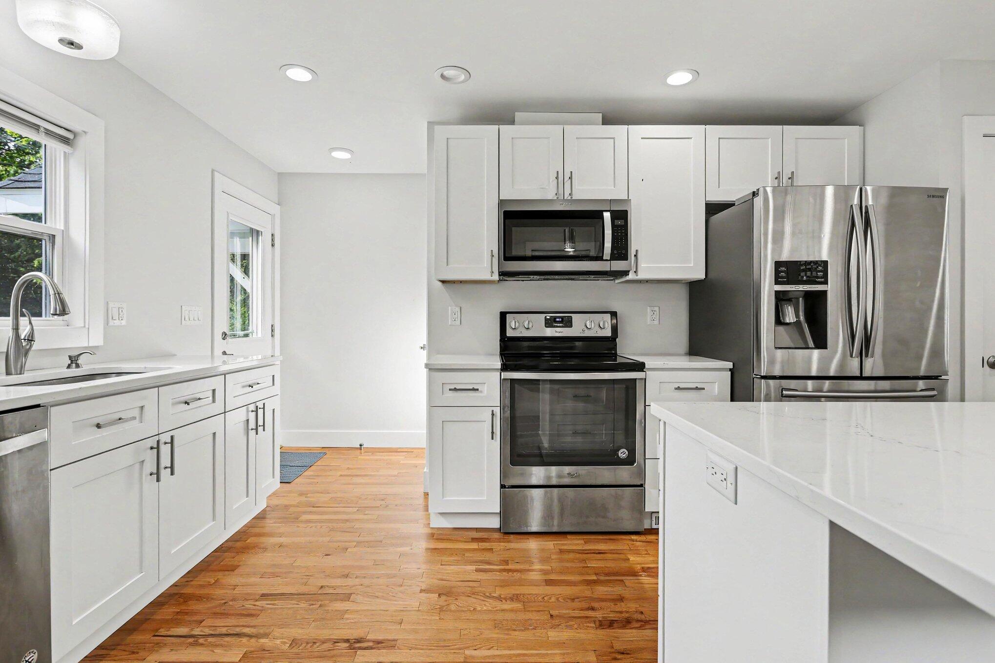 530 Montezuma Road Benton Harbor, MI 49022 - Photo 2 of 21 file_7594
