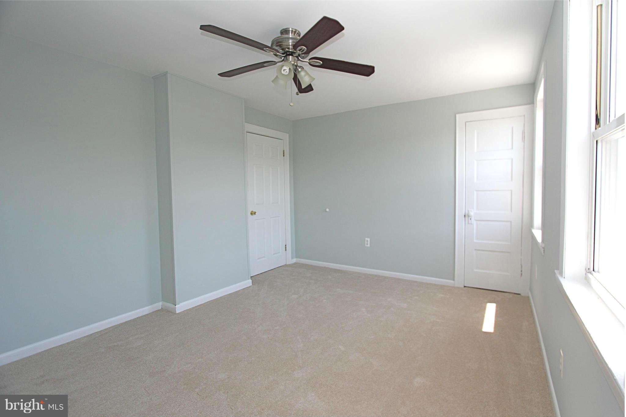 7034 Dunbar Road Dundalk, MD 21222 - Photo 10 of 22 Bedroom (Master)