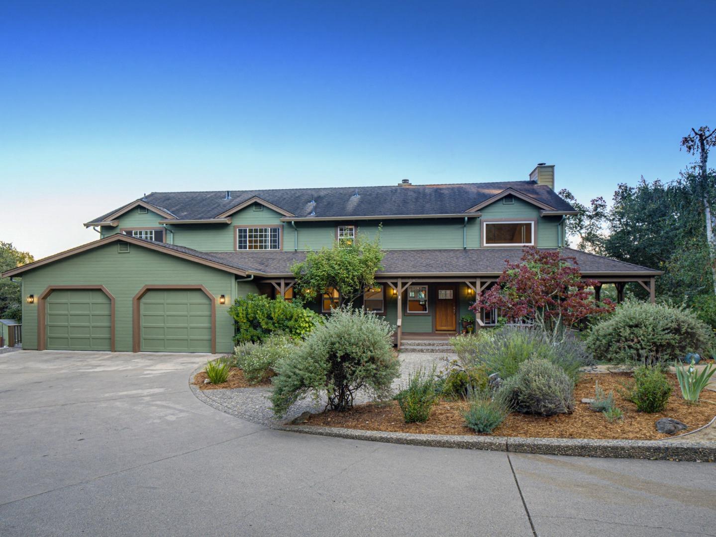 700 Meadowridge Road Watsonville, CA 95076 - Photo 1 of 77 Gallery Image 1