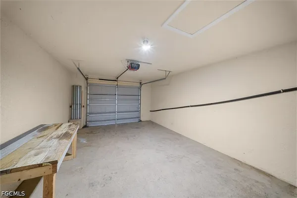 $1,750 | 2820 Southwest 7th Place, Cape Coral, FL 33914