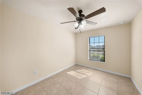 $1,750 | 2820 Southwest 7th Place, Cape Coral, FL 33914