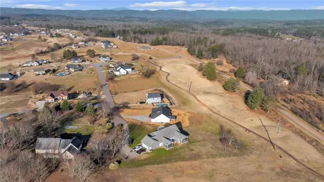 $455,000 | 2009 Aberdeen Lane, Walhalla, SC 29691