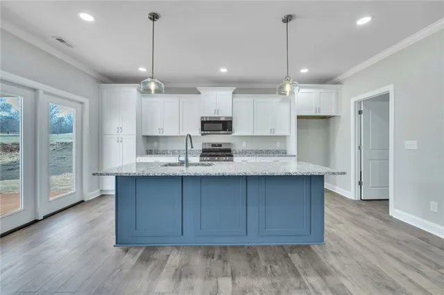 $455,000 | 2009 Aberdeen Lane, Walhalla, SC 29691