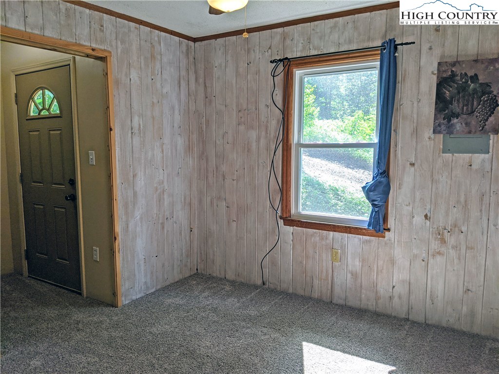 616-618 Rhymer Branch Road Deep Gap, NC 28618 - Photo 39 of 47 Gallery Image 39