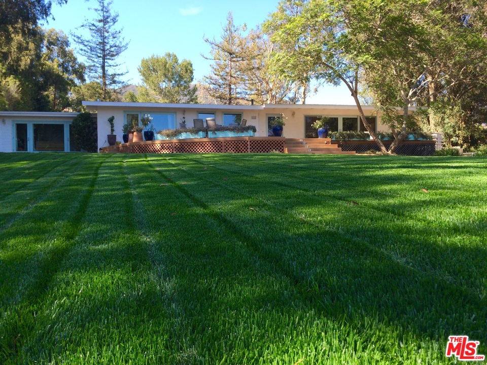 29846 Harvester Road Malibu, CA 90265 - Photo 3 of 26 Gallery Image 3