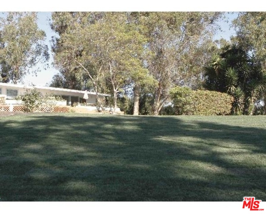 29846 Harvester Road Malibu, CA 90265 - Photo 25 of 26 Gallery Image 25