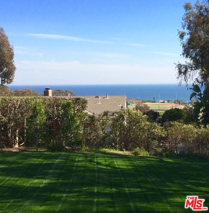 29846 Harvester Road Malibu, CA 90265 - Photo 4 of 26 Gallery Image 4