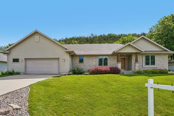 $574,900 | 1028 Tilda Trail, Cross Plains, WI 53528