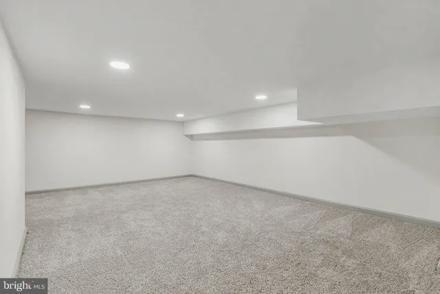 $250,000 | 300 East Baltimore Avenue, Clifton Heights, PA 19018