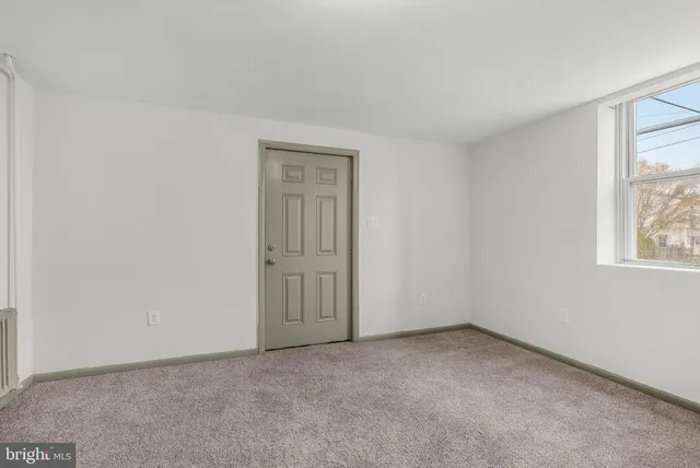 $250,000 | 300 East Baltimore Avenue, Clifton Heights, PA 19018