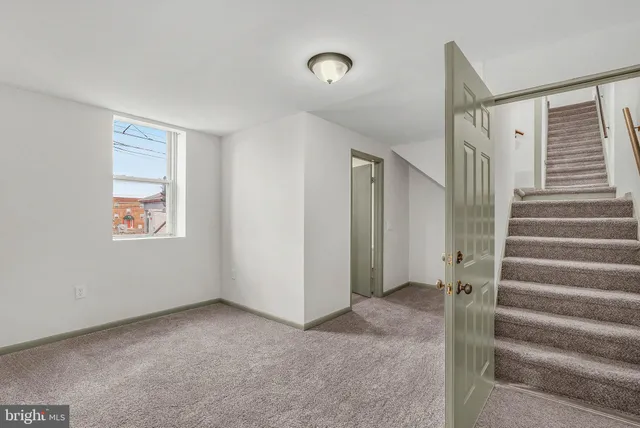 $250,000 | 300 East Baltimore Avenue, Clifton Heights, PA 19018