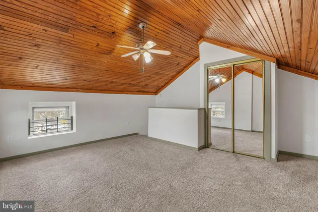 $250,000 | 300 East Baltimore Avenue, Clifton Heights, PA 19018