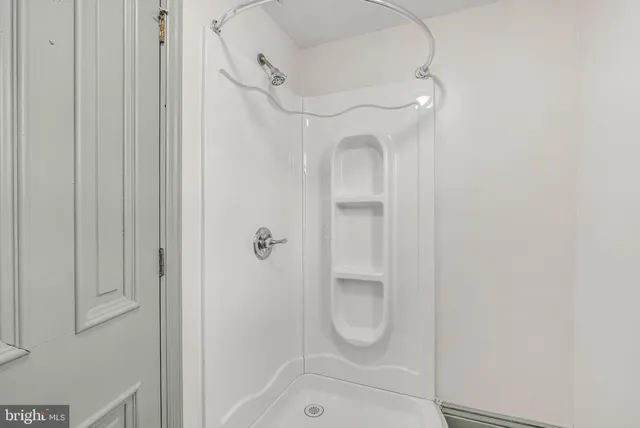 $250,000 | 300 East Baltimore Avenue, Clifton Heights, PA 19018