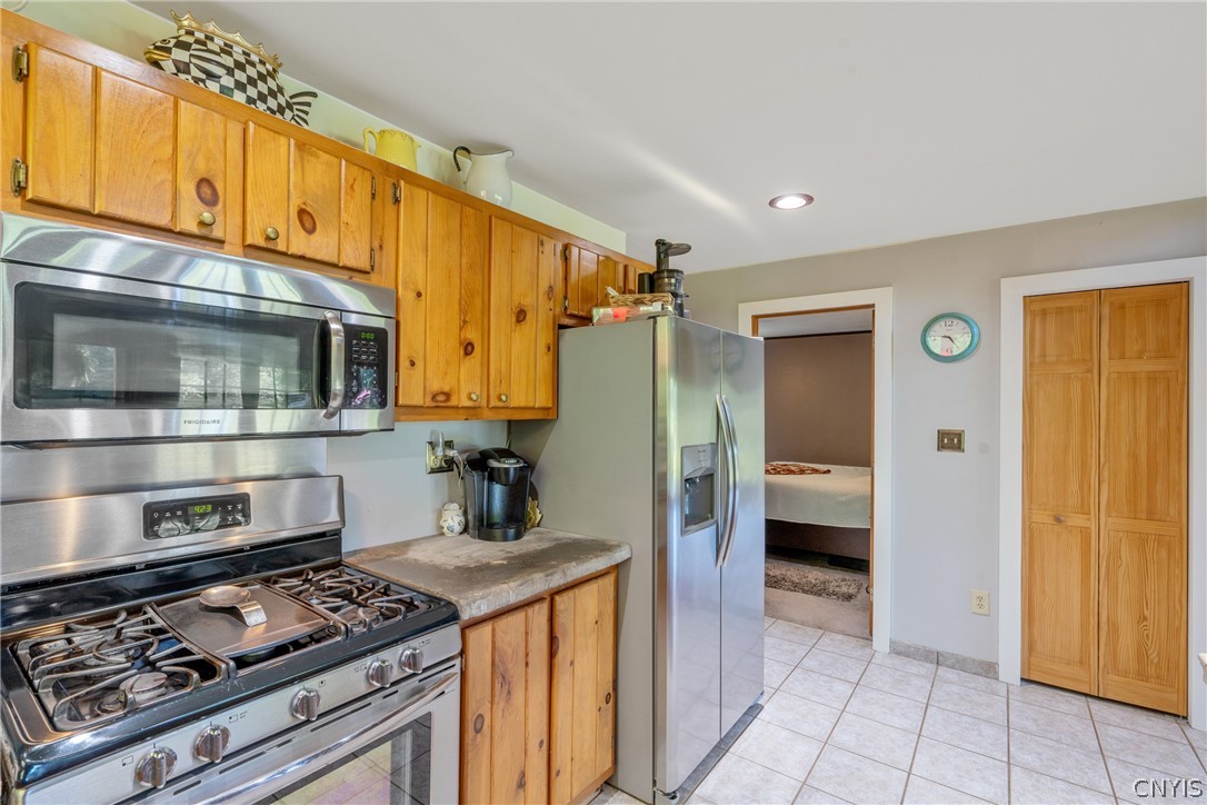 509 Center Road Sandy Creek, NY 13083 - Photo 18 of 41