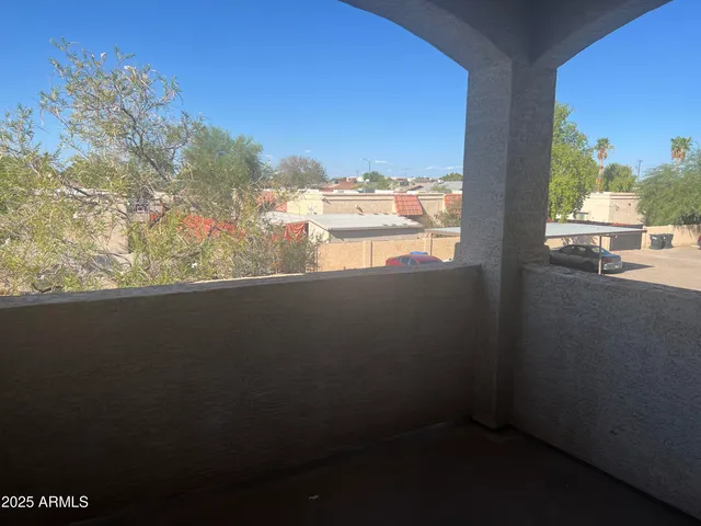 $1,800 | 206 East Lawrence Boulevard, Unit 124, Avondale, AZ 85323