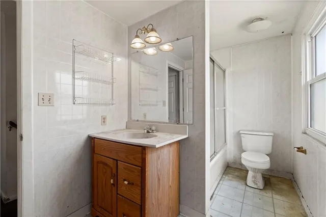 $122,500 | 143 MacBeth Drive, New Kensington, PA 15068